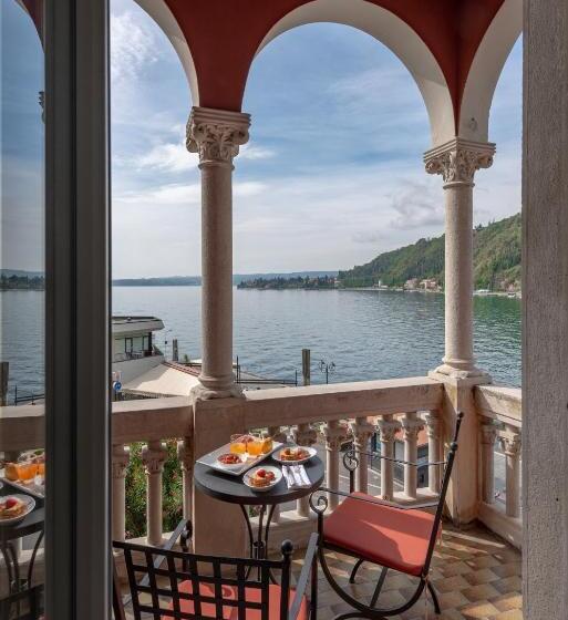 Superior room with lake view, Milano