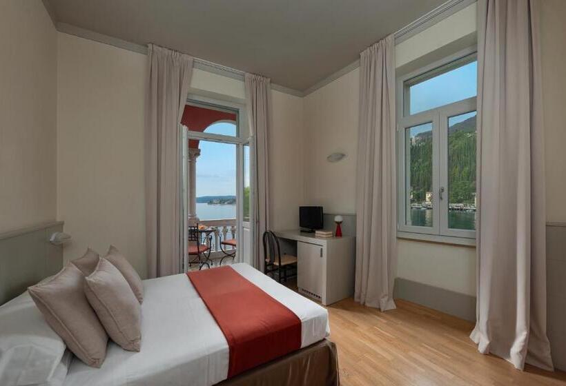 Superior room with lake view, Milano