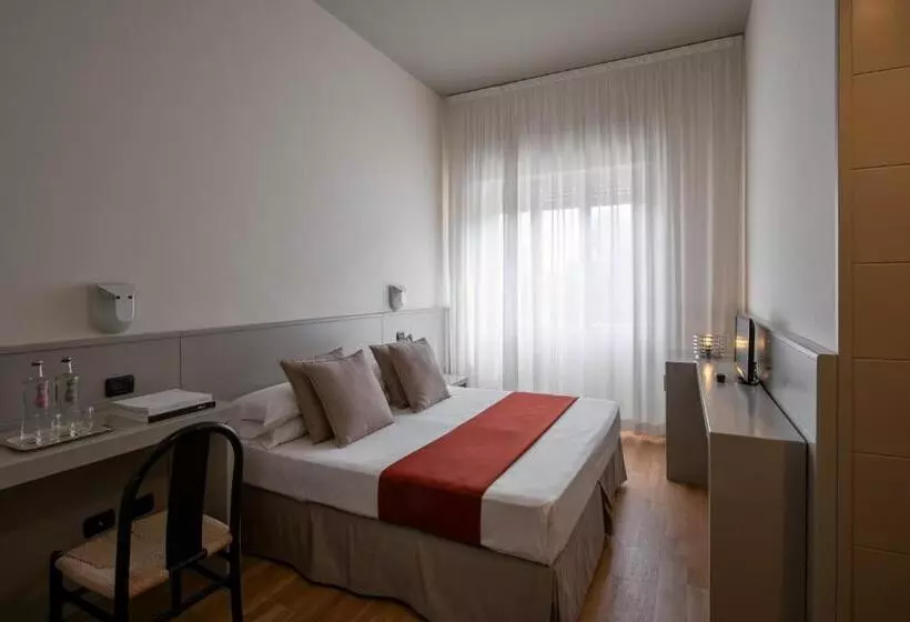 اتاق اکونومی, Milano