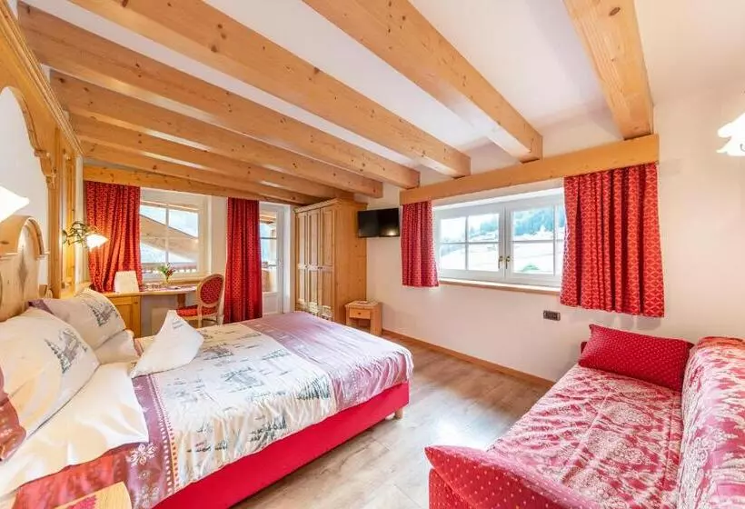 اتاق سوپریور سه تخته, Monza Dolomites