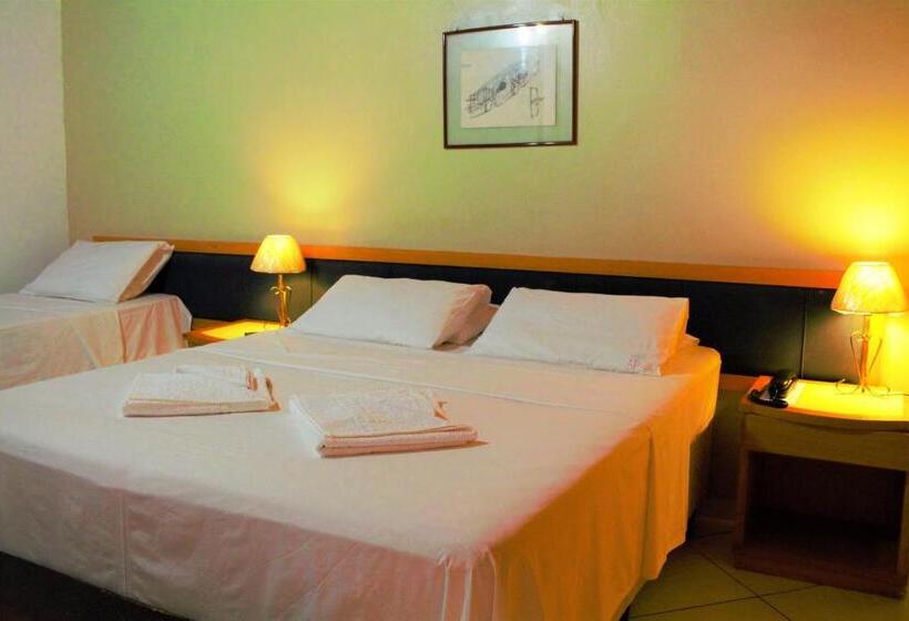 غرفة ديلوكس ثلاثية, Pousada Aldeia Portuguesa