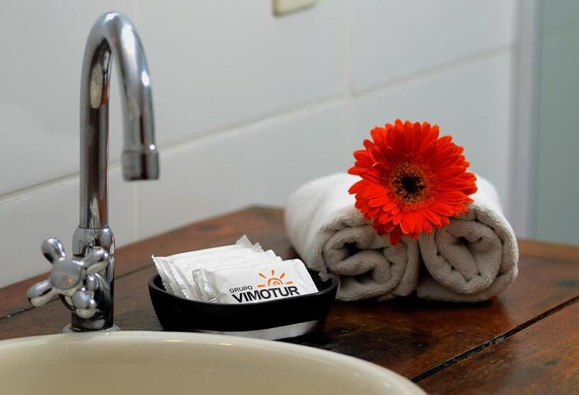 جناح مزوَّد بشرفة, Pousada Bico Verde