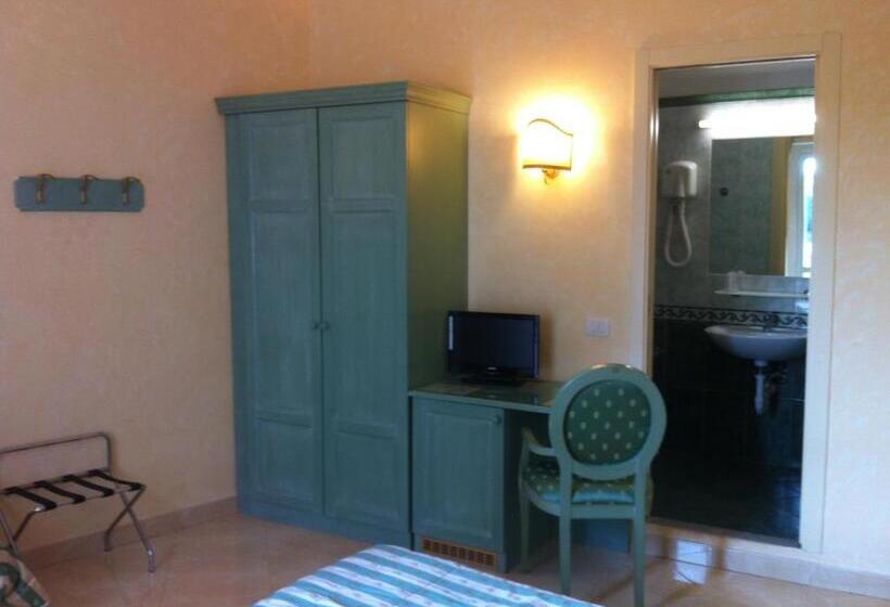 غرفة إقتصادية فردية, Riviera 3 Stelle Con Piscina Estiva Gratuita E Garage A Pagamento