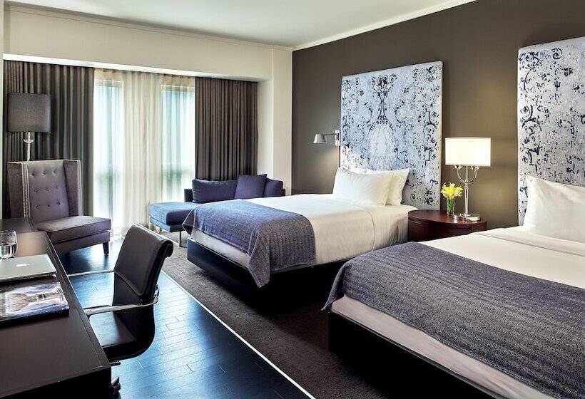 غرفه قياسيه سريرين مزدوجين, The Fontaine