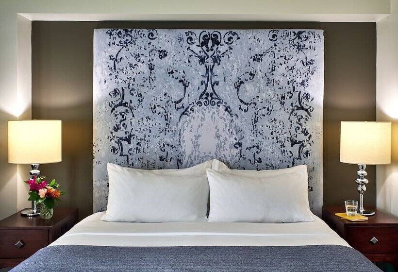 غرفة ديلوكس, The Fontaine