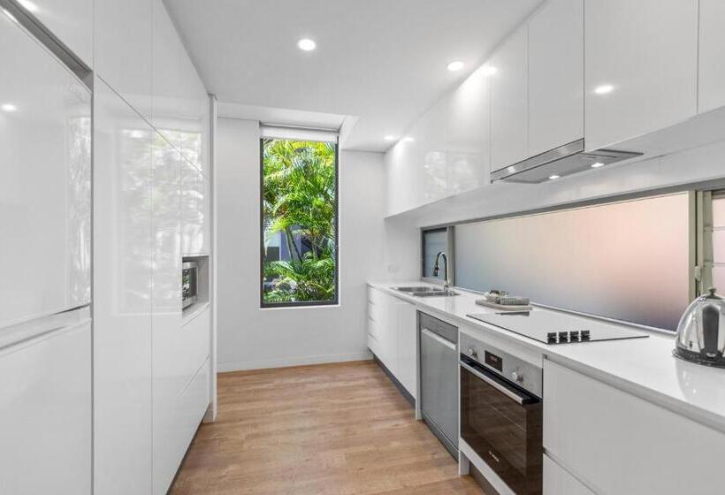 Апартаменты 2 спальни Вид на Сад, The Rise  Noosa