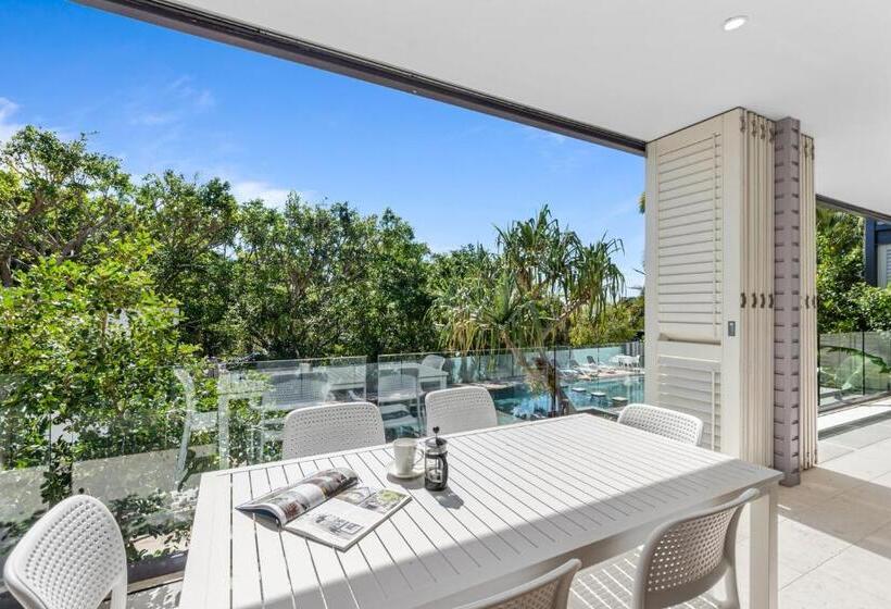 Апартаменты 3 Спальни Вид на Бассейн, The Rise  Noosa