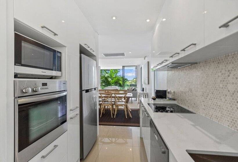 Дом 2 Спальни Смежный, The Rise  Noosa