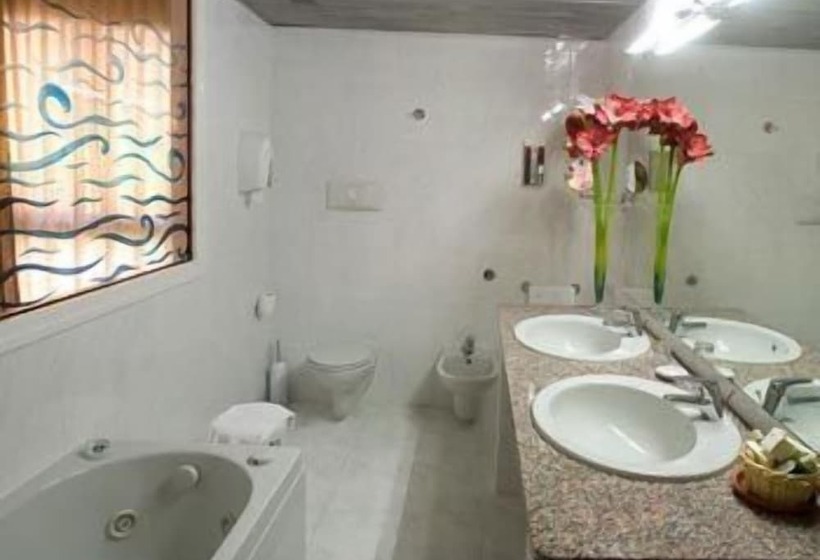 수피리어 룸, Valdenza