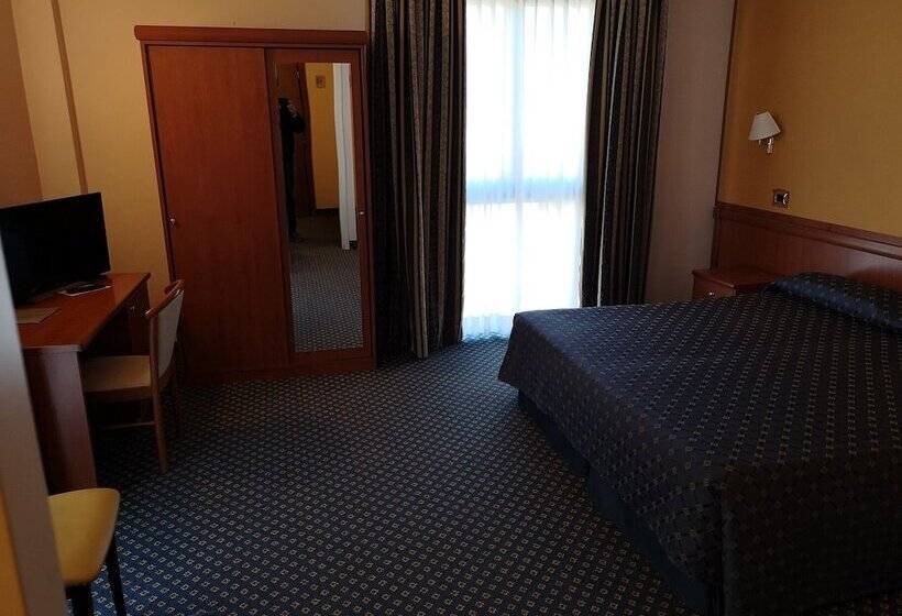 수피리어 룸, Valdenza