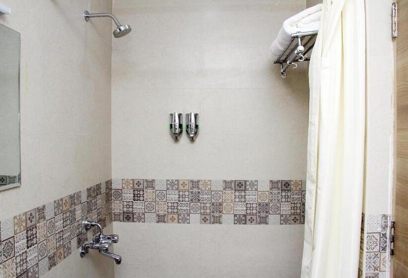 Deluxe Room, Vinayaga By Poppys, Kumbakonam