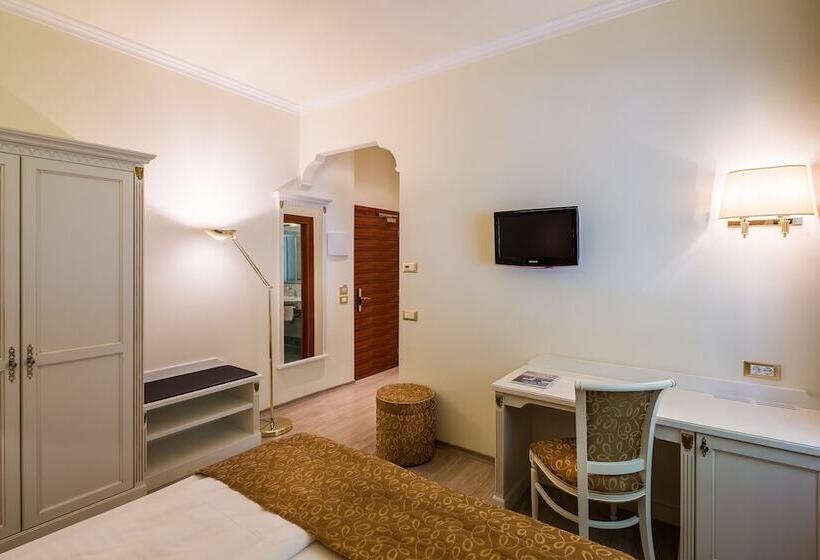 Номер Стандарт, Windsor Merano Hotel & Suites