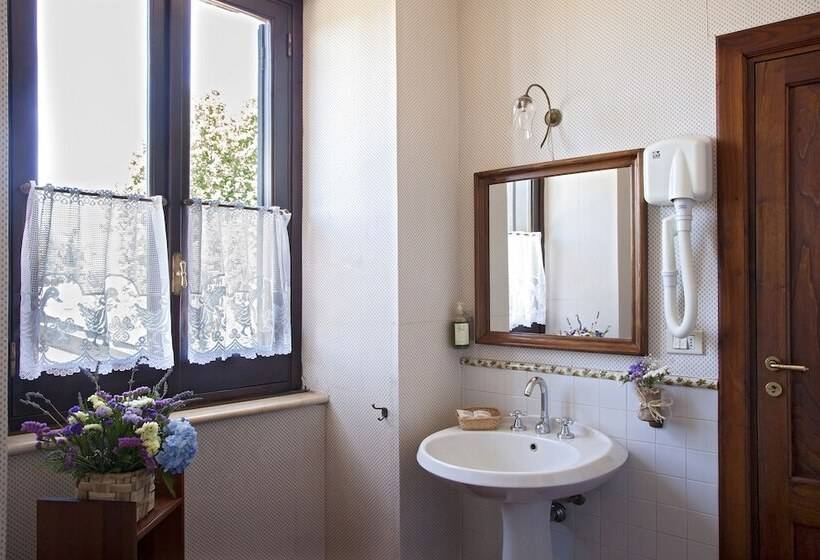 高级大房间, Il Granaio Dei Casabella