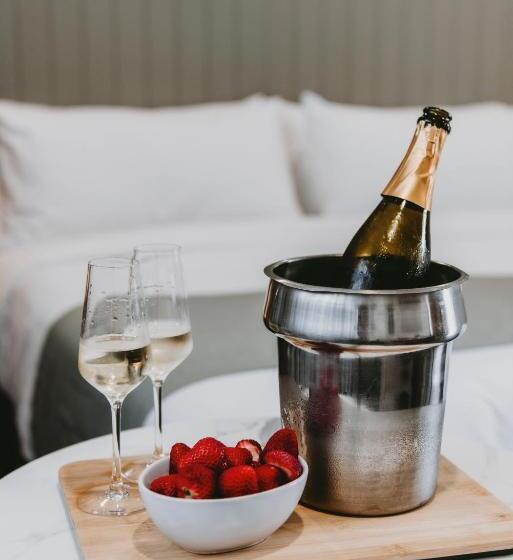 豪华房间, The Clairfield