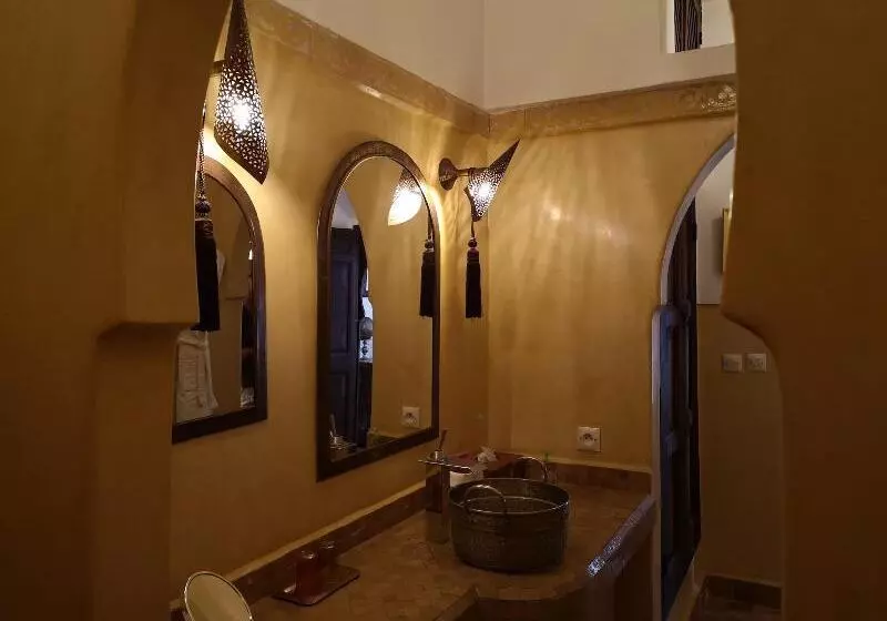 اتاق استاندارد, Riad Charme D Orient Adults Only