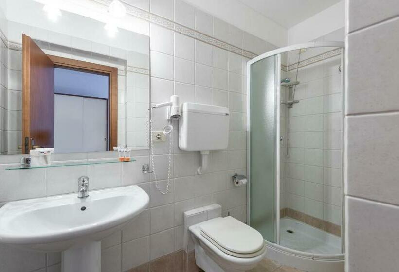 Номер Стандарт Вид на Озеро, Villa Belvedere