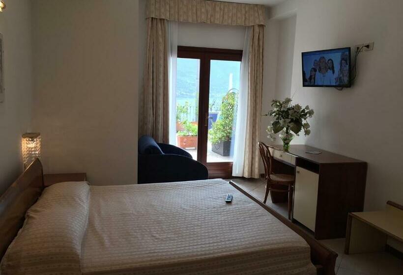 Номер Стандарт Вид на Озеро, Villa Belvedere