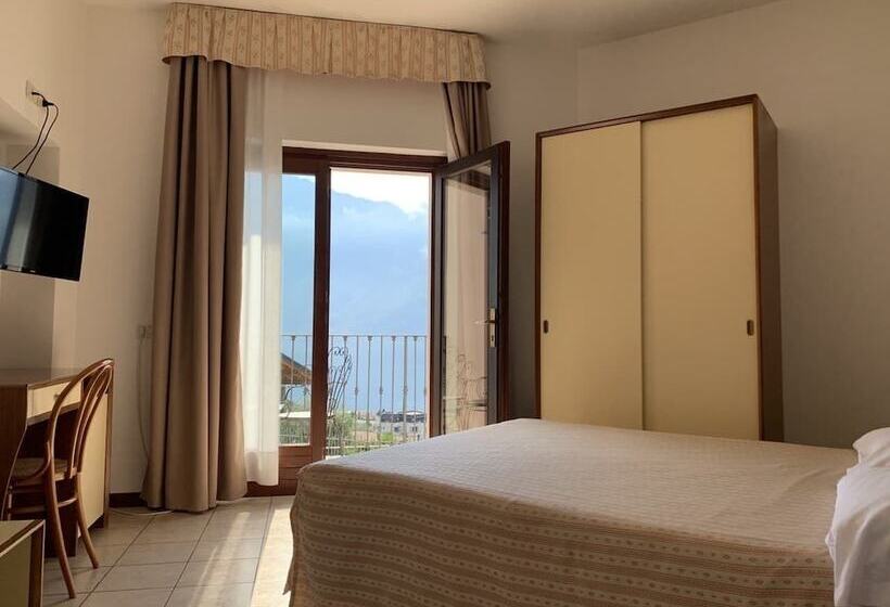 Номер Стандарт Двуспальная Кровать, Villa Belvedere