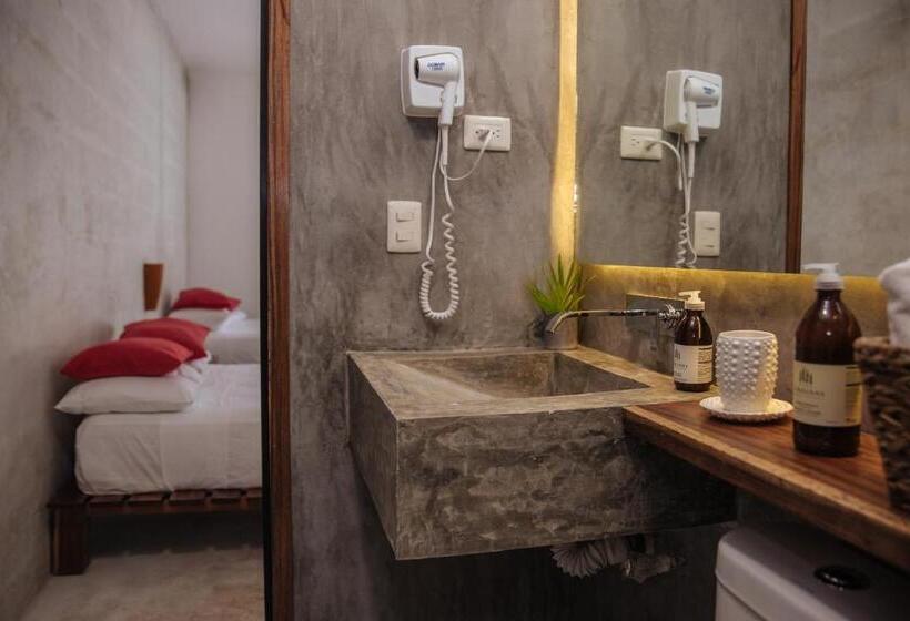 Quarto Estandar, Villas H2o