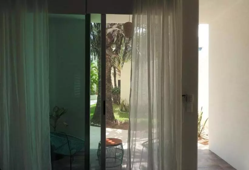 デラックスルーム, Villas H2o