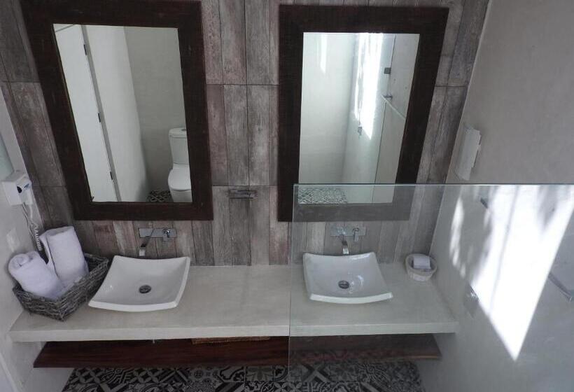 Quarto Deluxe Cama King, Villas H2o