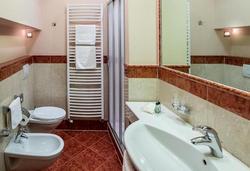 Полулюкс Вид на Бассейн, Windsor Merano Hotel & Suites