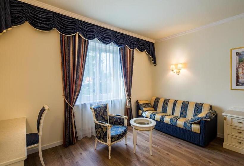 Полулюкс Вид на Бассейн, Windsor Merano Hotel & Suites