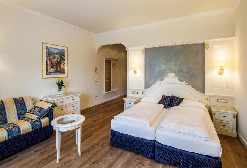 Полулюкс Вид на Бассейн, Windsor Merano Hotel & Suites