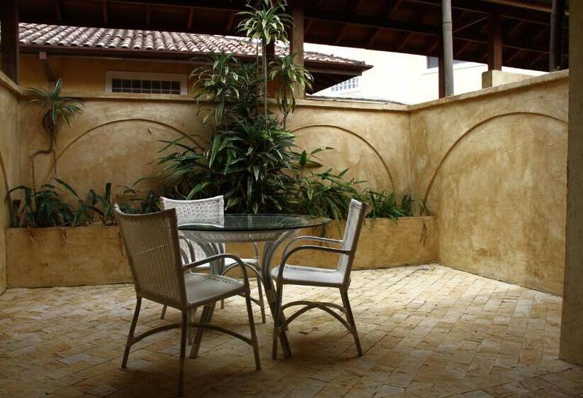 غرفة قياسية مزوَّدة بشُرفة, Beach Hotel Cambury