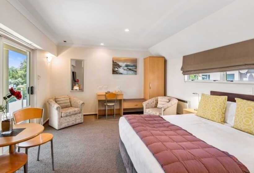 استودیوی استاندارد, Colombo In The City