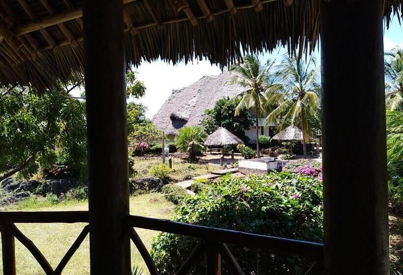 ویلای استاندارد با چشمانداز باغ, Flamingo Villas Resort