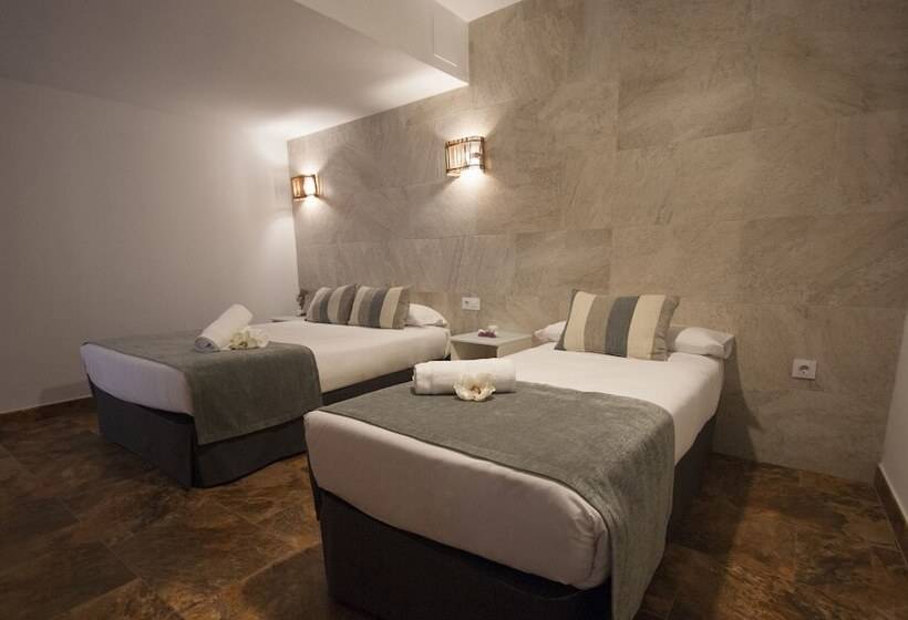 اتاق استاندارد سه نفره, Hospedería Los Angeles