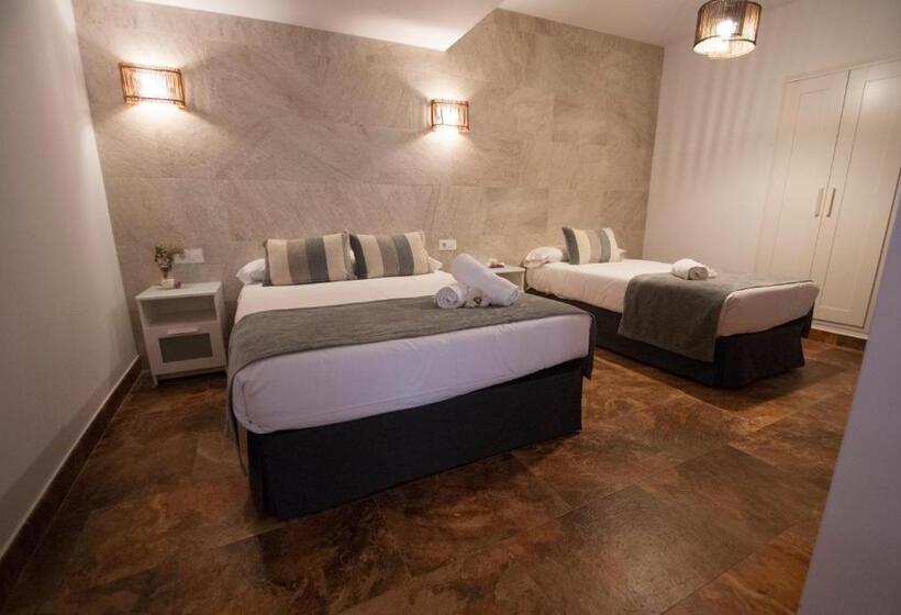 اتاق استاندارد سه نفره, Hospedería Los Angeles