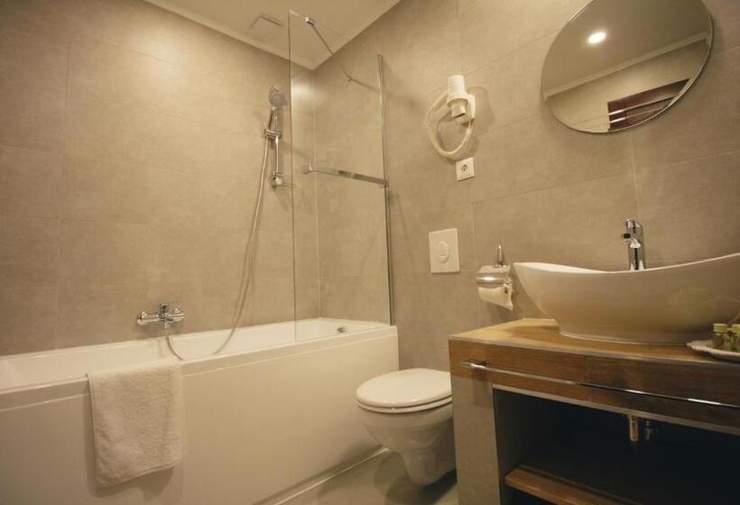 スーペリアールーム, Aqua Villa Eger