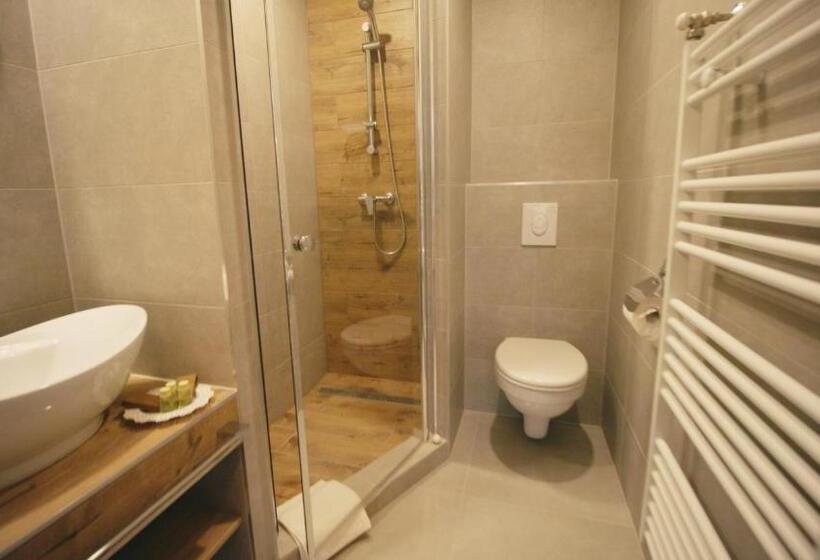 バルコニー付きデラックスルーム, Aqua Villa Eger