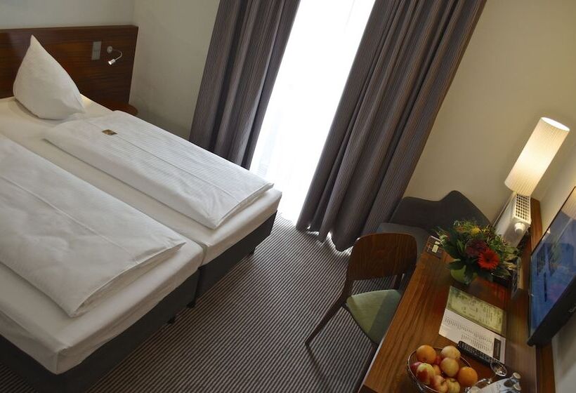 اتاق استاندارد, Augusten Hotel München