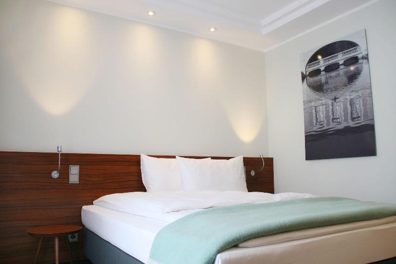 اتاق استاندارد یک نفره, Augusten Hotel München