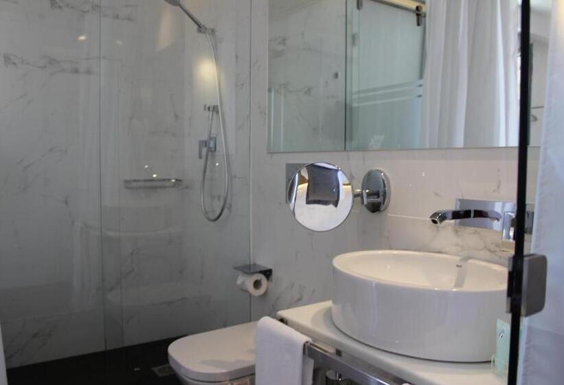 اتاق استاندارد, Boutique Caireles