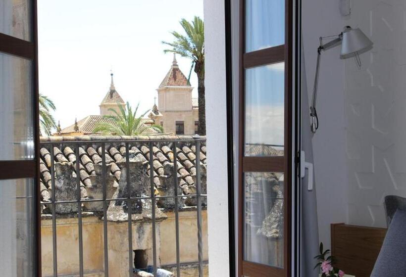 اتاق استاندارد با چشمانداز, Boutique Caireles