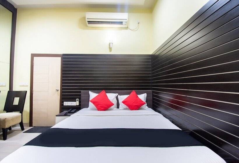 디럭스 룸, Fabexpress Gardenia