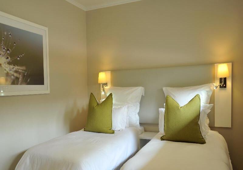اتاق استاندارد, Cresta Sprayview Victoria Falls