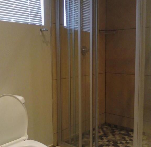 سوییت خانوادگی, Cresta Sprayview Victoria Falls