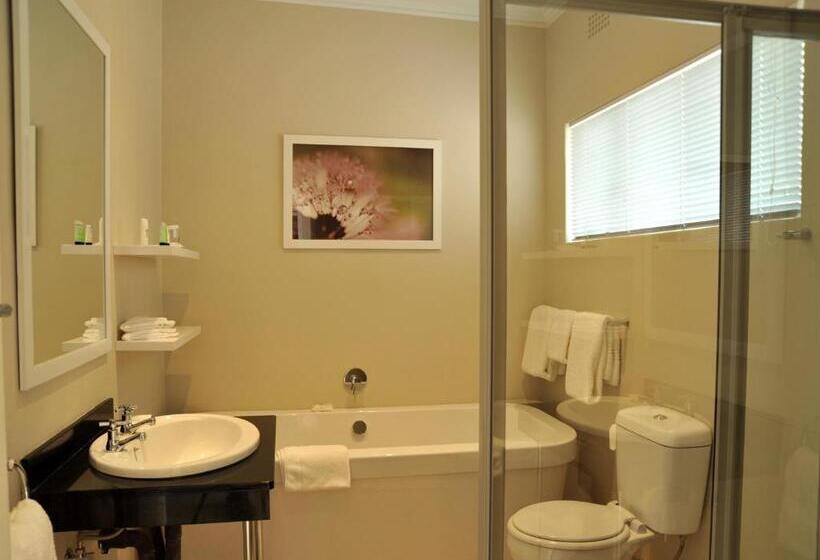 اتاق استاندارد, Cresta Sprayview Victoria Falls