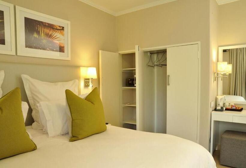 اتاق استاندارد, Cresta Sprayview Victoria Falls