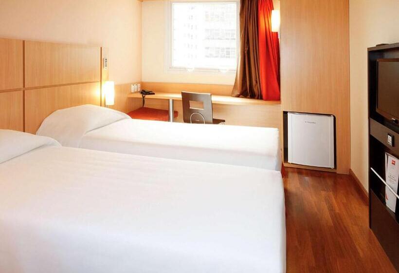 غرفة قياسية, Ibis Bh Afonso Pena Savassi