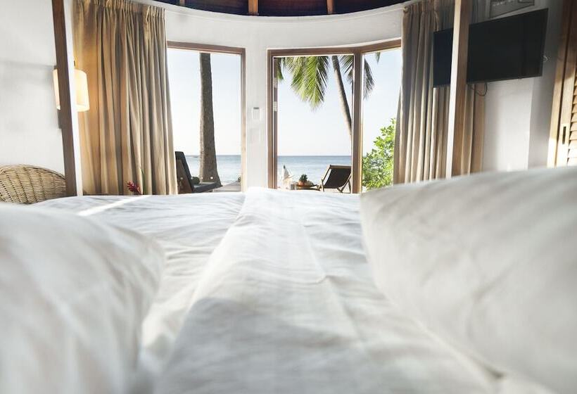 بانگلوی استاندارد, Langley Resort Fort Royal