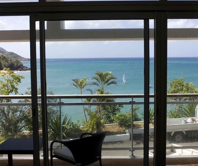 اتاق استاندارد با بالکن و چشمانداز دریا, Langley Resort Fort Royal