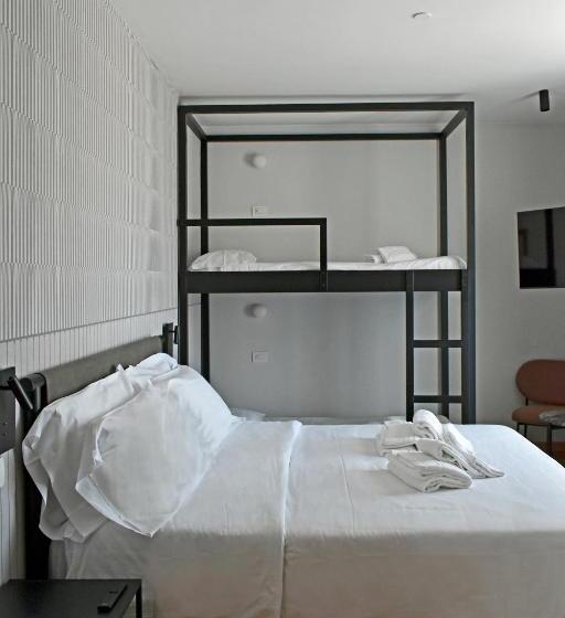 Четырехместный Номер Стандарт, Marolda