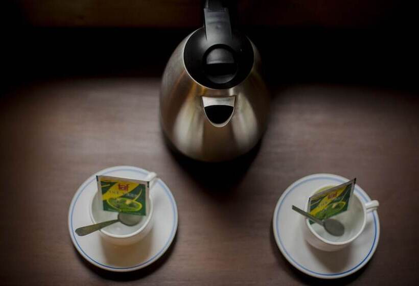 بانگلوی استاندارد 2 خوابه, Masoandro Lodge