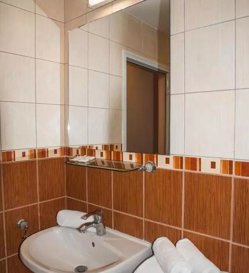 Apartament 2 Dormitoris amb Balconada, Naslada